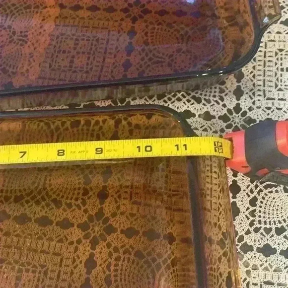 1980s Vintage Set of 2 Anchor
Hocking Amber Casserole Dishes in Baskets - Picture 16 of 16